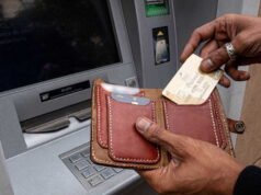 ឆបោកអ្នកនាំសំបុត្រធនាគារក្លែងក្លាយ៖ មនុស្សជាច្រើនត្រូវបានចាប់ខ្លួន