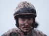 Jockey ត្រូវបានបញ្ជូនទៅមន្ទីរពេទ្យបន្ទាប់ពីការធ្លាក់ចុះយ៉ាងខ្លាំងនៅឯពិធីបុណ្យ Punchestown | ផ្សេងៗ | កីឡា