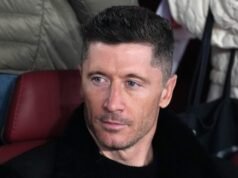 កីឡាករជើងចាស់ Barcelona បានផ្តល់កិច្ចសន្យារយៈពេលមួយឆ្នាំដែលមានតម្លៃ 6 លានអឺរ៉ូ បូករួមទាំងប្រាក់រង្វាន់ពីក្លឹបយក្ស Serie A