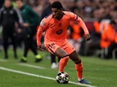 Manchester United មានការខឹងសម្បារចំពោះការប៉ុនប៉ងរបស់ Barcelona ក្នុងការកាត់បន្ថយថ្លៃផ្ទេររបស់ពួកគេសម្រាប់ Rashford