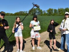 Morsbronn les Bains ។ ស្គ្រីប ការថតសំឡេង… ផលិតករភាពយន្តវ័យក្មេងដែលប្រាថ្នាចង់បានផលិតភាពយន្តខ្លីមួយ។