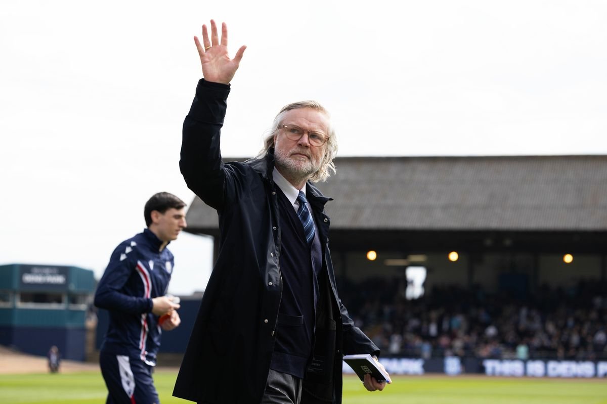 Steven Pressley ពេញម៉ោង