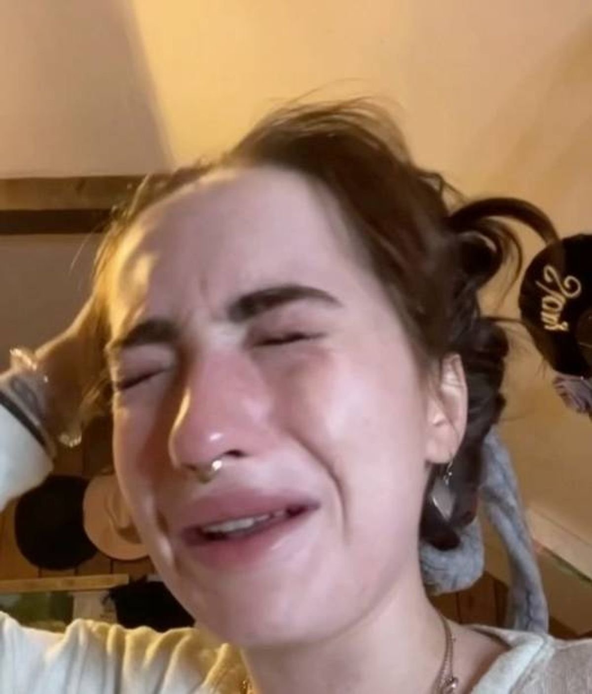Carli យំក្នុង TikTok