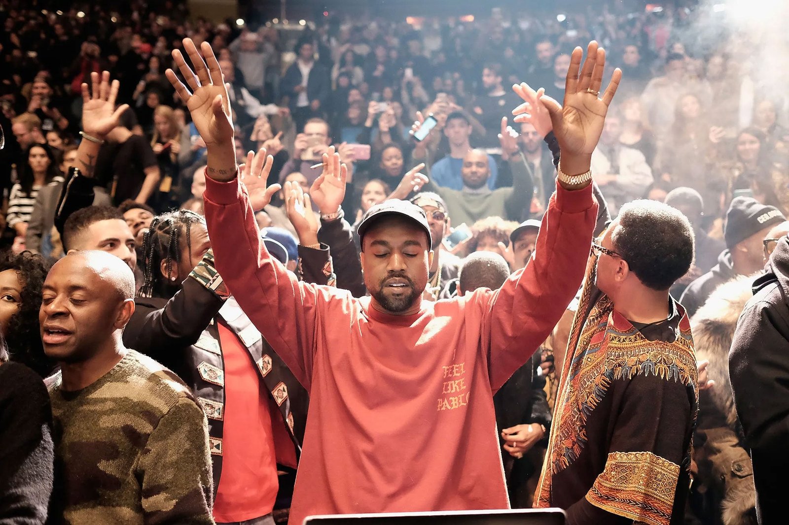ដំណឹងល្អសម្រាប់ Kanye West អំពីជោគវាសនានៃកម្មវិធីថ្មីរបស់គាត់នៅរដូវក្តៅនេះ។