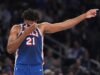 Joel Embiid នឹងខកខានការប្រកួត 2 នៃស៊េរី 76ers ទល់នឹង Knicks ជាមួយនឹងរបួសកជើង និងត្រគាក