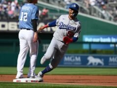 Mookie Betts ត្រលប់មកក្រុម Dodgers វិញបន្ទាប់ពីរបួស