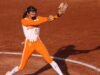 Erin Nuwer Tosses Gem, #8 (7) Lady Vols ចូលរួមក្នុង Game One ក្នុងតំបន់ Knoxville