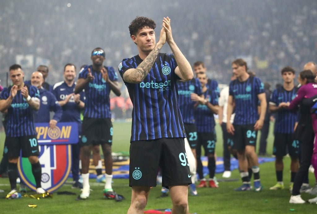 Alessandro Bastoni កីឡាករ Inter Milan