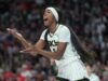 Rickea Jackson ខ្សែប្រយុទ្ធ Chicago Sky ស្រក់ទឹកភ្នែក ACL នៅជង្គង់ឆ្វេងរបស់នាង