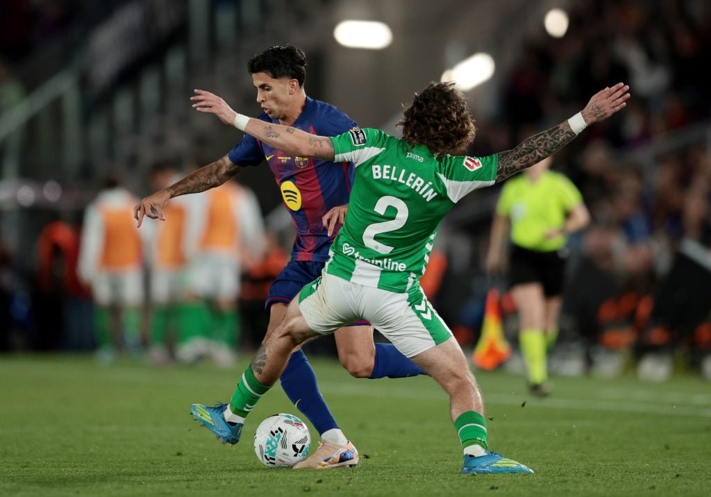 Joao Cancelo កីឡាករ Barcelona