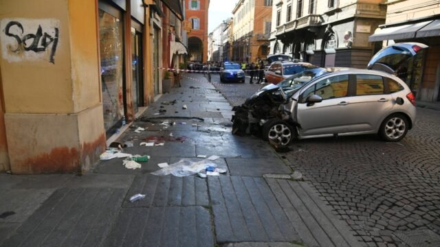 1779290158_modena_crash_italy.jpg