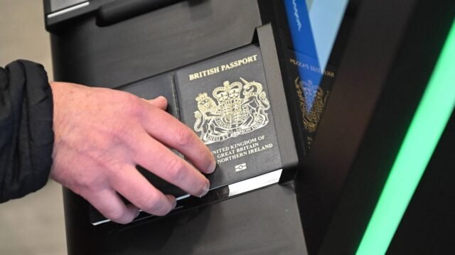 1779398634_1_BRITAIN-EU-TRANSPORT-GETLINK-EUROSTAR.jpg