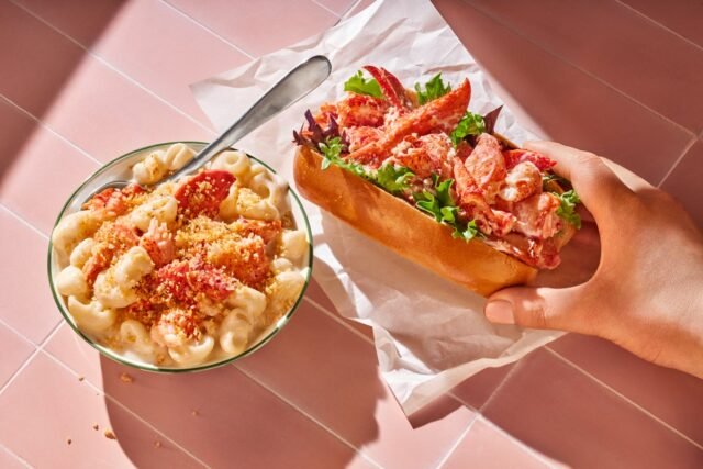 1779404820_Lobster-roll-panera.jpeg