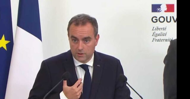 1779426012_carburants-le-gouvernement-annonce-710-millions-d-euros-d-aides-nouvelles-et-double-la-prime-employe.jpeg