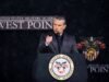 Hegseth ប្រឆាំងនឹង “ការភ្ញាក់ពីយោធា” និង “ភាពត្រឹមត្រូវខាងនយោបាយ” ក្នុងអំឡុងពេលសុន្ទរកថាបញ្ចប់ការសិក្សារបស់ West Point ដ៏ក្ដៅគគុក។