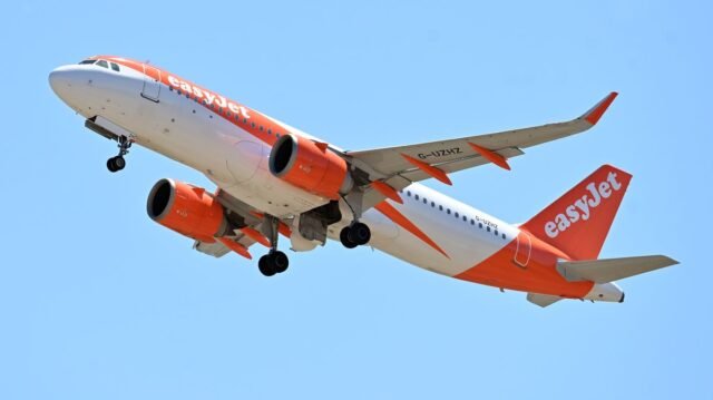 1779622552_4_easyJet.jpg