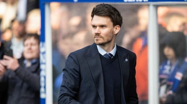 1779642311_0_Rangers-v-Hibernian-William-Hill-Premiership.jpg