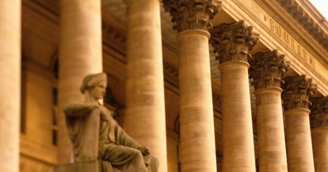 1779644315_investir-en-bourse-comment-acheter-des-actions-et-les-vendre-au-mieux.jpg