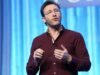 Simon Sinek៖ មនុស្សជោគជ័យទាំងអស់ដែលខ្ញុំបានជួបគឺ “ឈានដល់សូន្យ” មុនពេលធ្វើវា ហើយការបរាជ័យគឺជា “អំណោយ”