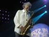ការស្លាប់របស់ Sonny Rollins ដែលជាអ្នក saxophonists ដ៏អស្ចារ្យបំផុតរបស់ពិភពលោក និងជា colossus ចុងក្រោយនៃ jazz