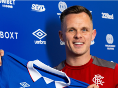 Rangers បាននិយាយថា Lawrence Shankland គឺជា “កីឡាករល្អបំផុតនៅស្កុតឡែន” ខណៈដែលកីឡាករថ្មីបានធ្វើឱ្យមានការចាប់អារម្មណ៍យ៉ាងខ្លាំងនៅ World Cup