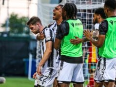 Marcus Fraser ទទូចថាវីរបុរសនៃ St Mirren Cup ឥឡូវនេះអាចយកកន្លែងរបស់ពួកគេនៅលើជញ្ជាំងនៃកិត្តិនាមបានយ៉ាងត្រឹមត្រូវបន្ទាប់ពីពួកគេទទួលបានជោគជ័យក្នុងវគ្គ Play-off