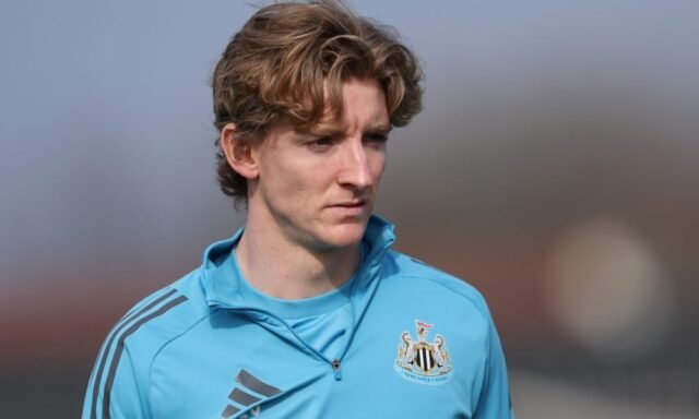 1779878459_newcastle-united-fc-training-session-and-press-conference-uefa-champions-league-2025-26-round-of-16.jpeg