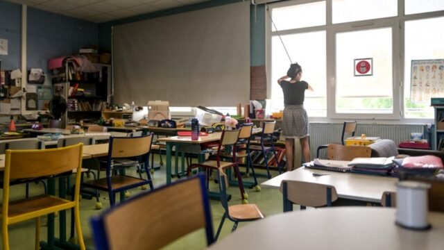 1779895866_421699c_upload-1-4el3xln2bgx8-afp-20250701-hl-qtop-2817393-v1-midres-franceheatwaveschooldilapidated.jpeg