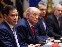 លោក Donald Trump ព្រមានអ៊ីរ៉ង់ថាលោកនឹង “បញ្ចប់ការងារ” នៅពេលដែលកិច្ចព្រមព្រៀងនុយក្លេអ៊ែរនៅមានតុល្យភាព