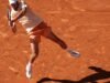 នៅ Roland-Garros កំដៅដ៏ក្តៅគគុកប៉ះពាល់ដល់រាងកាយរបស់កីឡាករ ប៉ុន្តែក៏ការប្រកួតរបស់ពួកគេផងដែរ។