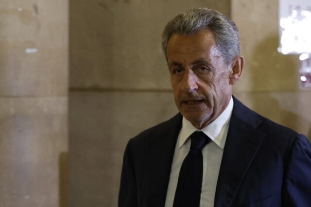 1779930111_2446808-nicolas-sarkozy-au-palais-de-justice-de-paris-a-l-.jpg
