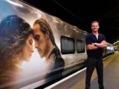 Outlander ទទួលយក Caledonian Sleeper នៅក្នុងបទពិសោធន៍ធ្វើដំណើរតែមួយគត់ដើម្បីអបអរសាទរស្កុតឡែន