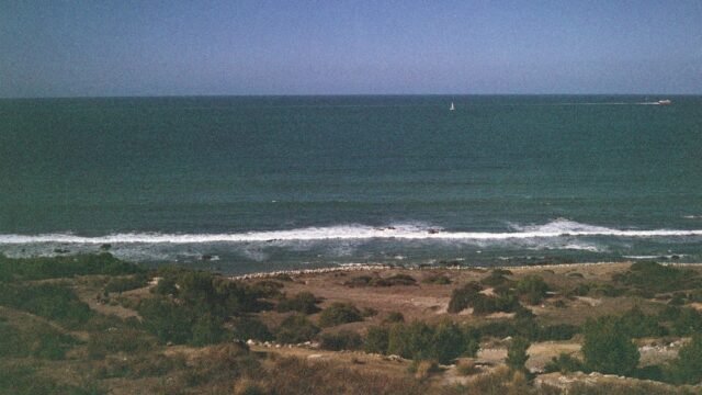 1780012256_Vue-sur-le-front-de-mer-a-Tanger-Maroc-le-03-novembre-2023-2293798.jpg