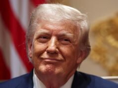 លោក Donald Trump ត្រៀមធ្វើ “ការសម្រេចចិត្តចុងក្រោយ” លើកិច្ចព្រមព្រៀងដែលអាចធ្វើទៅបានជាមួយអ៊ីរ៉ង់ ប៉ុន្តែសម្រាប់ទីក្រុង Tehran “មិនទាន់មានកិច្ចព្រមព្រៀងណាមួយត្រូវបានសម្រេចនៅឡើយទេ” – franceinfo
