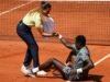 នៅ Roland-Garros គូប្រជែងរបស់ Moïse Kouamé ត្រូវបានគេដាក់ទណ្ឌកម្ម បន្ទាប់ពីមានការលើកឡើងពីការរួមភេទ