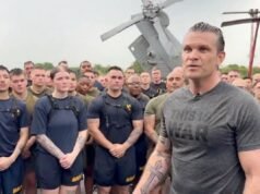 ‘មនុស្សកំណាចរូបថ្លុក’: Hegseth ខ្ទេចខ្ទាំសម្រាប់ “គួរឱ្យស្អប់ខ្ពើម” pep និយាយទៅកាន់ទាហានម៉ារីនអំពីសង្គ្រាមអ៊ីរ៉ង់