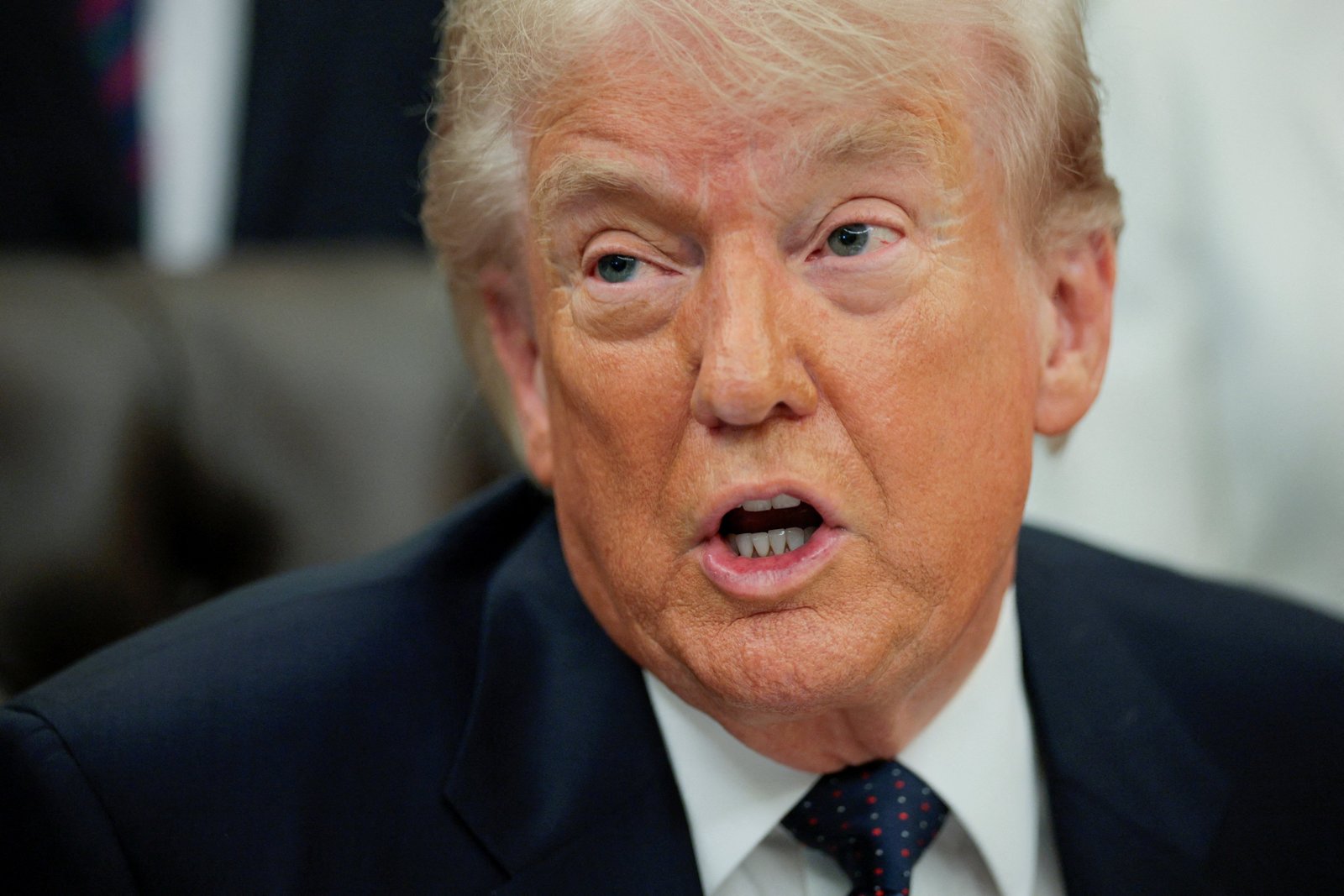 Trump គំរាមវាយប្រហារអ៊ីរ៉ង់បន្ថែមទៀត ប្រសិនបើកិច្ចព្រមព្រៀងសន្តិភាពមិនត្រូវបានសម្រេច (ឯកសារ)