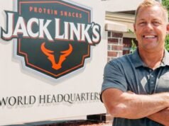 នាយកប្រតិបត្តិ Jack Link ចែករំលែកសាររបស់គាត់ទៅកាន់បុគ្គលិក Gen Z៖ ចូលរួមជាមួយវា ហើយ “ពិតជាល្អ”