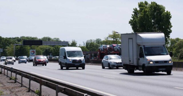 1780267030_aide-aux-grands-rouleurs-439-339-travailleurs-l-ont-demandee-sur-3-millions-d-automobilistes-eligibl.jpeg