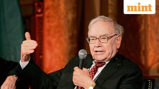 2-0-74197291-Warren-Buffet-3C-0_1681395375810_1779792930750_1cb81dae-7ea2-4f6b-ac44-81c698492ab2.jp_.jpeg