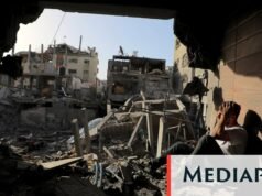 អ្នកស្រុក Gaza កំពុងស្វែងរកអ្នកបាត់ខ្លួនរបស់ពួកគេ។