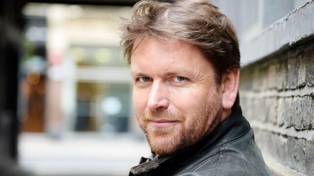 2_Chef-James-Martin-Announces-His-First-Ever-Live-UK-Tour-Photocall.jpg