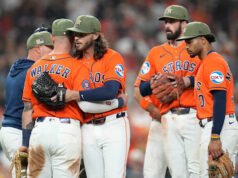 Spencer Arrighetti នៃ Astros បានបំបែកការដេញថ្លៃដែលមិនធ្លាប់មានជាមួយនឹងការប្រកួតទី 8 ទល់នឹង Rangers