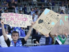អ្នកគាំទ្រក្លឹប Racing Club de Strasbourg បាននិយាយលាដល់កីឡាកររបស់ពួកគេ។