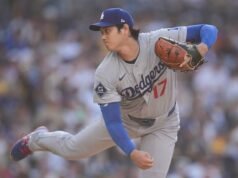 Shohei Ohtani បានវាយបកក្នុងការប្រកួតក្នុងផ្ទះដំបូង ហើយបន្ទាប់មកបានស៊ុតបញ្ចូលទីយ៉ាងមុតស្រួចចំនួន 5 ក្នុងជ័យជម្នះ 4-0 របស់ Dodgers លើ Padres