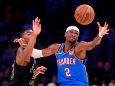 Champion Thunder ទប់ទល់នឹង Lakers 115-110 ដែលរឹងរូសក្នុងហ្គេម 4 សម្រាប់ការឈ្នះស៊េរី playoff ផ្សេងទៀត