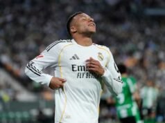 Mbappé ដែលរងរបួសការពារការប្តេជ្ញាចិត្តរបស់គាត់ក្នុងការស្តារឡើងវិញបន្ទាប់ពីការធ្វើដំណើរក្រៅទីក្រុងមុនការប្រកួត Clasico