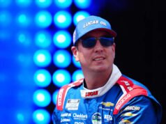 Kyle Busch របស់ NASCAR ដកដង្ហើមខ្លី និងក្អកមានឈាមមួយថ្ងៃមុនពេលគាត់ស្លាប់ ការហៅទៅលេខ 911 បានបង្ហាញ