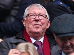Sir Alex Ferguson ត្រូវបានបញ្ជូនទៅមន្ទីរពេទ្យបន្ទាប់ពីមានអារម្មណ៍មិនស្រួលនៅ Man Utd vs Liverpool | បាល់ទាត់ | កីឡា