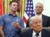 Donald Trump ខ្មាស់ខ្លួនគាត់និងចូលទៅក្នុង DeChambeau | វាយកូនហ្គោល | កីឡា
